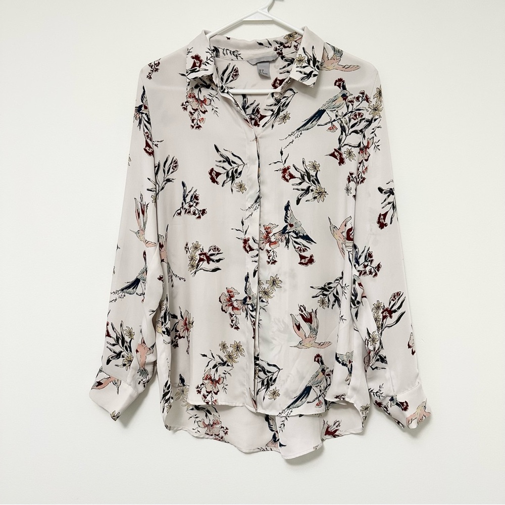 H&M White Floral Bird Print Long Sleeve Button Down Shirt Blouse Women's size 6
